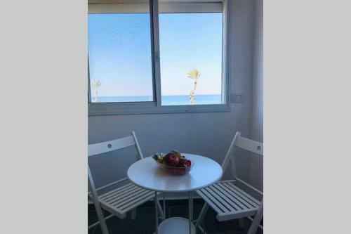Sea View Cozy Apartment
