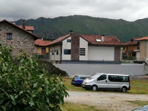 Villa Casatelvallanes