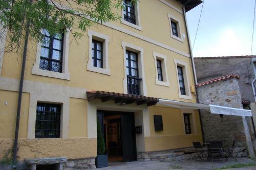 La Casona De La Vega