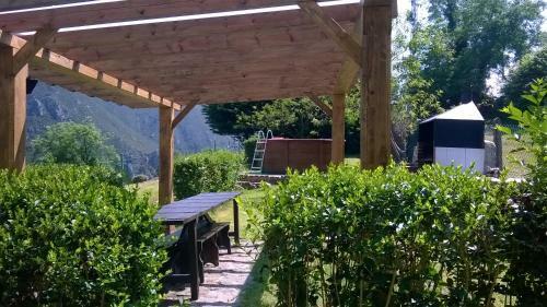 La Nozal (Piscina, Barbacoa, Jard�n...)