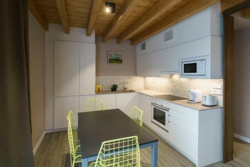 Apartamentos La Santilar