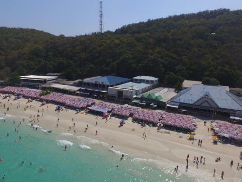 Hotel Tawaen Beach Resort