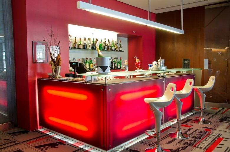 Hotel Vip Executive Arts