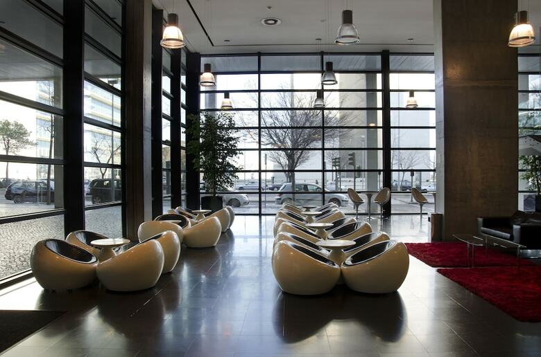 Hotel Vip Executive Arts