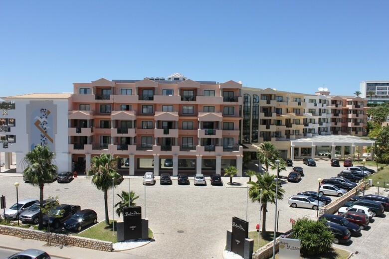 Aparthotel Balaia Plaza