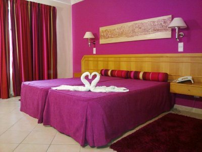 Aparthotel Balaia Plaza