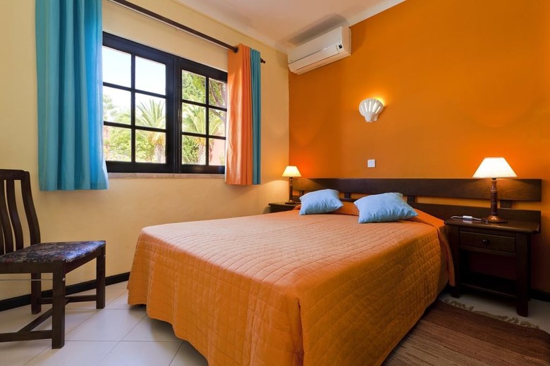 Hotel Colina Village