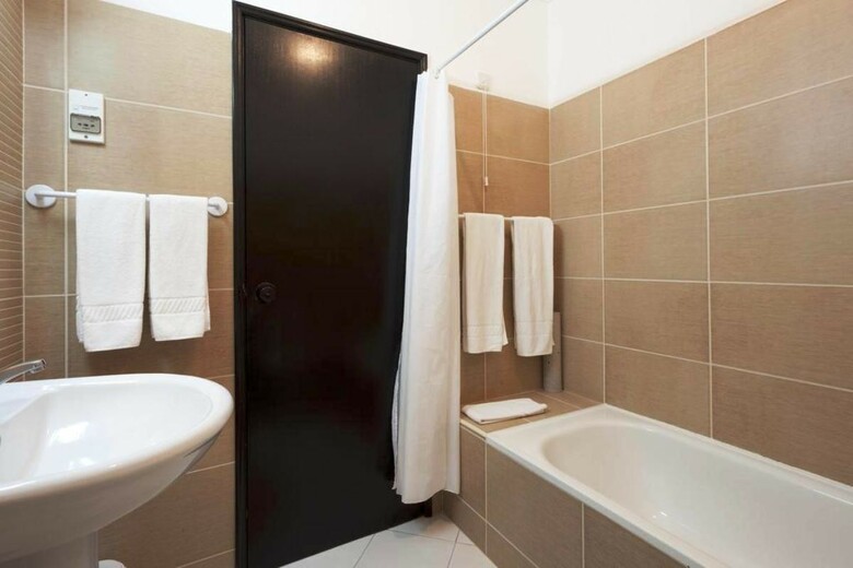 Hotel Colina Village
