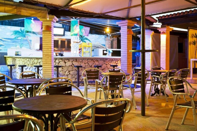 Hotel Colina Village
