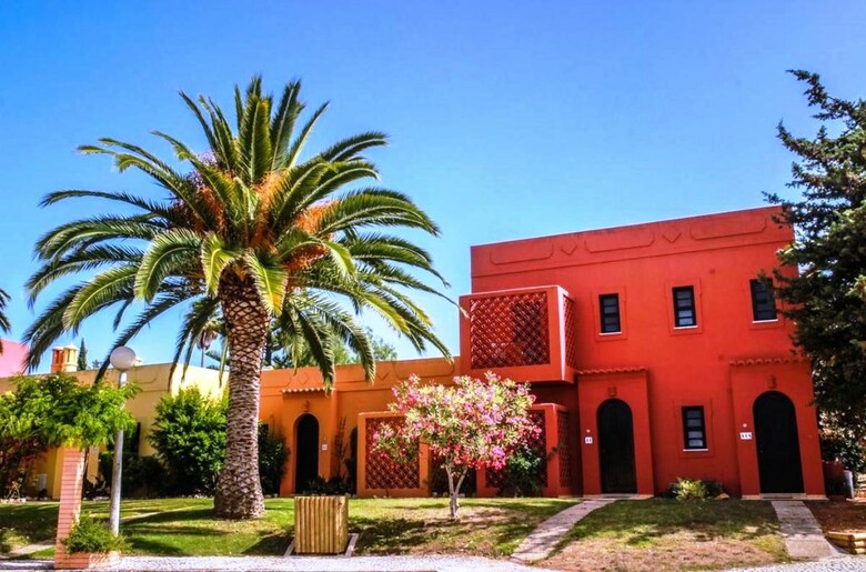 Hotel Colina Village