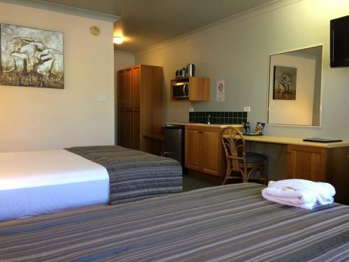 Cannon Park Motel