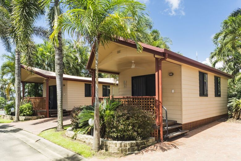 Cairns Coconut Holiday Resort