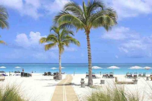 Oasis Paradise 2/2 @ Rw Hilton-2 Mins From Beach