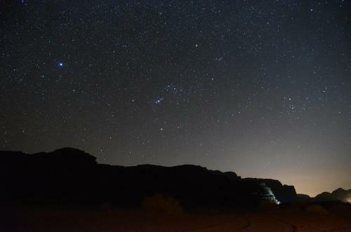 Wadi Rum Camp& Jeep Tour