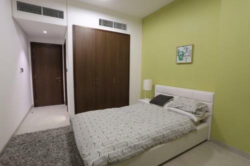 Luxury Staying Apartment