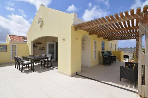 Apartamento Penthouse Prikichi D2