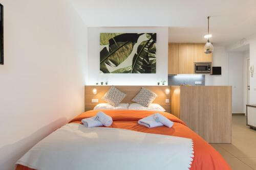 Apartamento Living Las Canteras - Front Line Suite