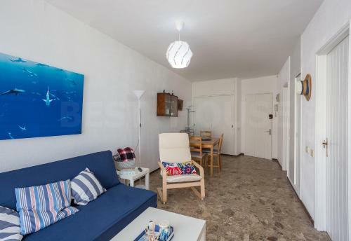 Nice Apartment In Front The Beach