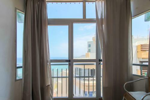 Nice Apartment In Front The Beach