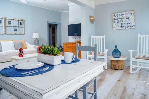 Moontown Beach House By Bsl Rentals