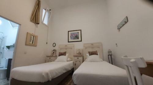 Hostal Los Canaritos