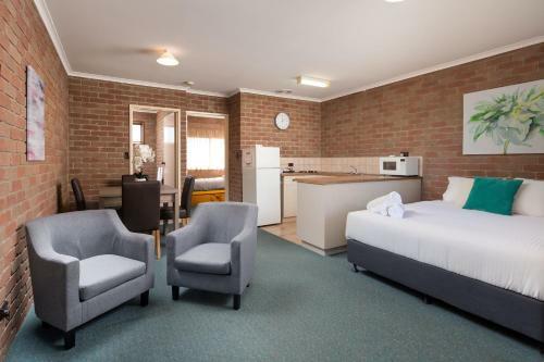 Bindaree Motel And Caravan Park