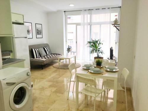 Sagasta Beach Apartment III By Canary365