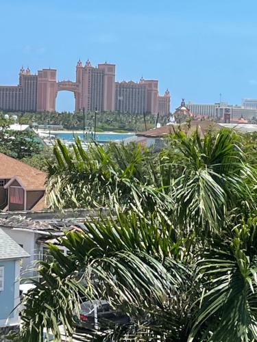 Apartamento Stunning Condo With 2 Balconies On Downtown Nassau