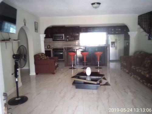 Hostal Eve's Rockaway Villa