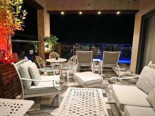 Luxury Rooftop Apartment In Netanya