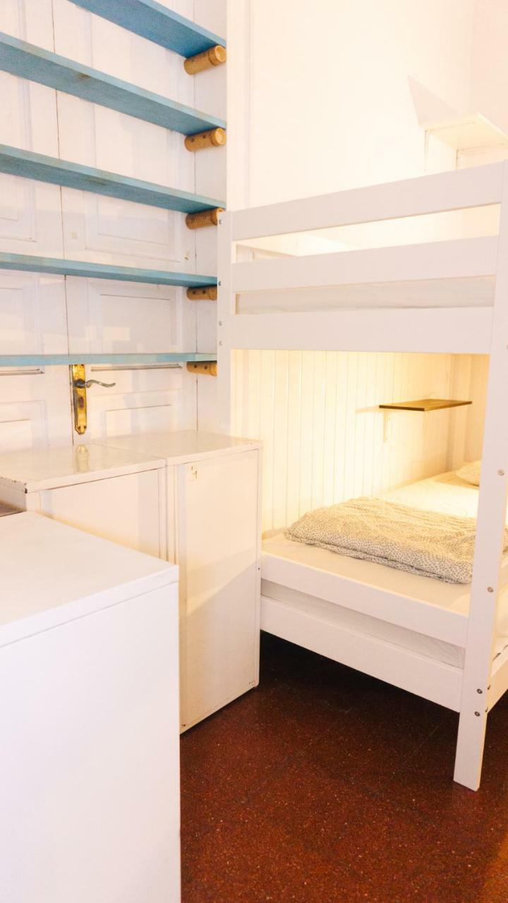 Albergue Ag�ita House