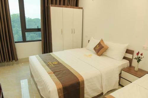T??ng V�n Legend Hotel