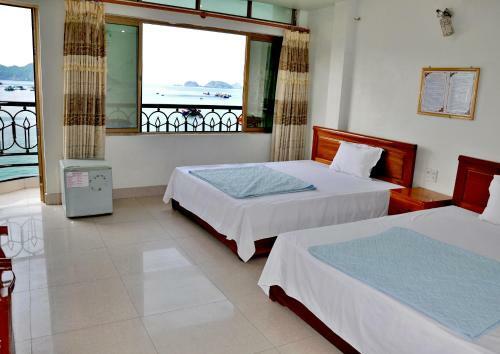 Private Balcony Hotel