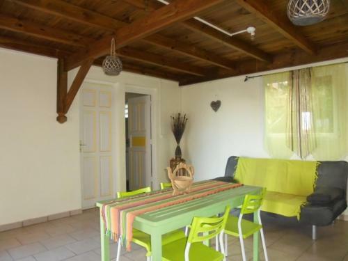 Apartamento G�tes Salonorat