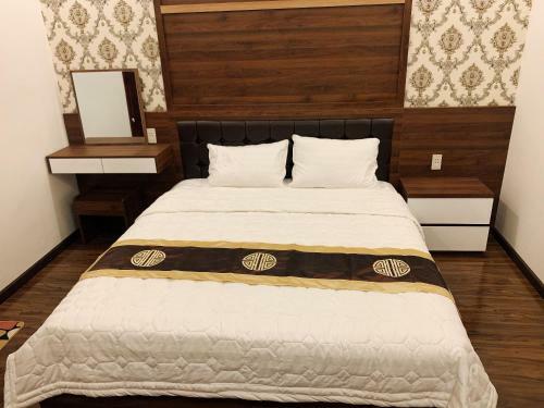 An Ng?c Hotel