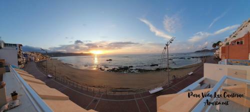 Pura Vida Las Canteras Apartment