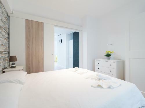 Apartamento Luxurious Apt - Side Sea Views - Aircon