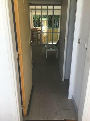 Apartamento Studio-mezzanine Proche Toutes Commodit�s