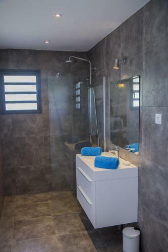 Fleurs de Canne Piscines Priv�es