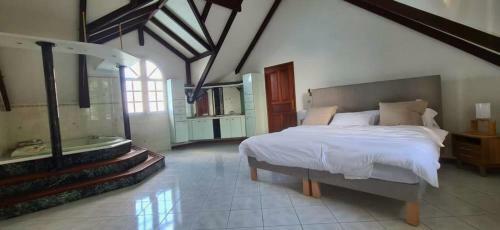 Villa Catal�ya