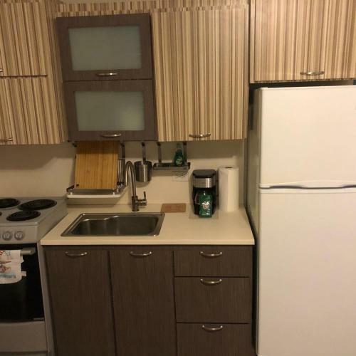 Water Front 1br Apartment 2