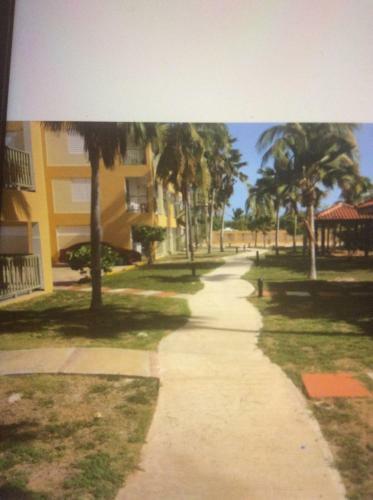Water Front 1br Apartment 2