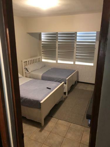 Water Front 1br Apartment 2