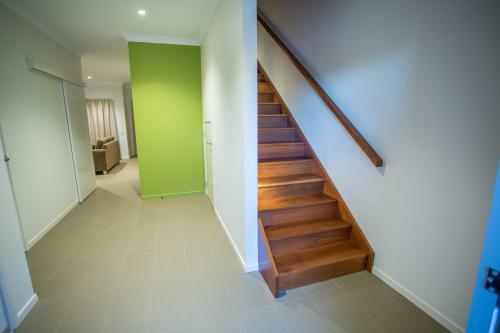 Spinifex Motel And Serviced Apartments