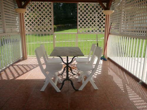 Hostal La Maison Aux Orchid�es