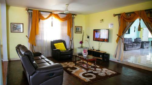 Marantha Apartments