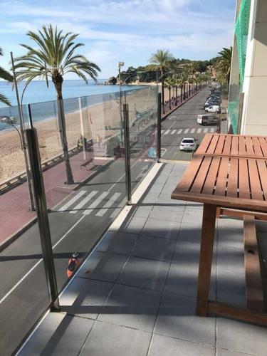Lujoso Apartamento Enfrente Del Mar
