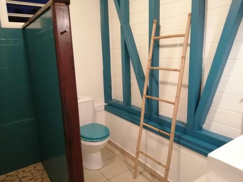Blue Kaz Cara�b