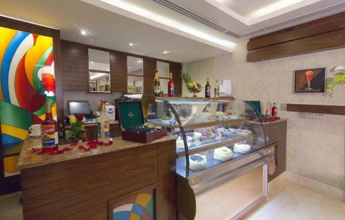 ???? ????? ????? Intour Hotel