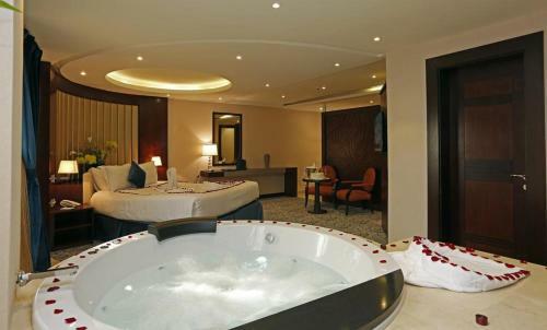 ???? ????? ????? Intour Hotel
